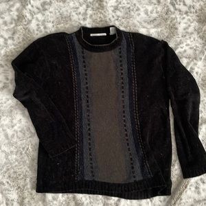 Linea-Dome Sweater size Medium
